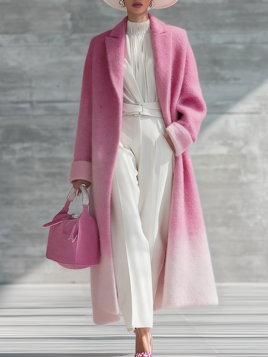 Urban-eleganter langer Mantel in Rosa mit Farbverlauf