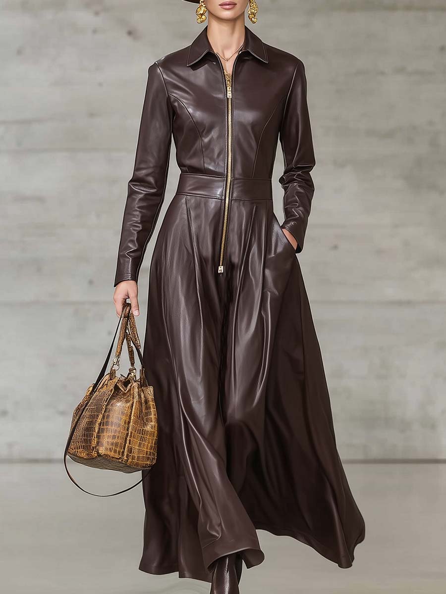 Erlesenes hochwertiges braunes Ledermaxikleid mit vorderem Reißverschluss und langen Ärmeln