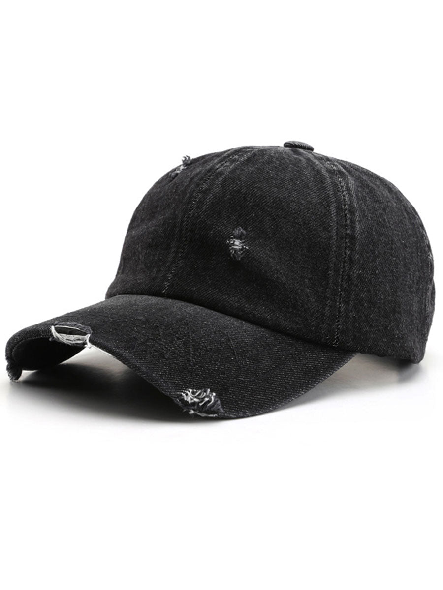 Modische Retro-Baseballcap aus washed Denim im zerrissenen Used-Look
