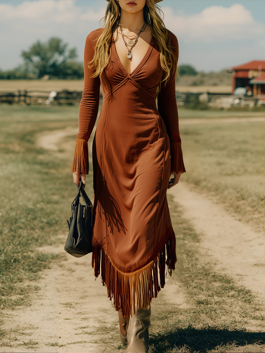 Western-Retro-Maxikleid aus ziegelroter Baumwolle mit langen Ärmeln und Fransen