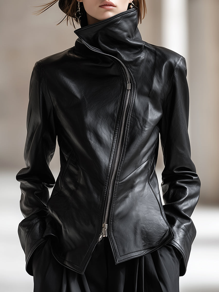 Modische PU-Jacke in Schwarz mit hohem Kragen und schrägem Reißverschluss