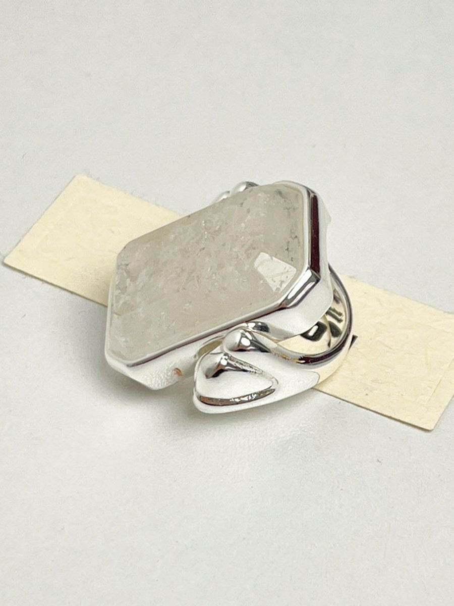 Modischer Retro-Ring mit großem quadratischem Kristall im Zuckerwürfel-Look