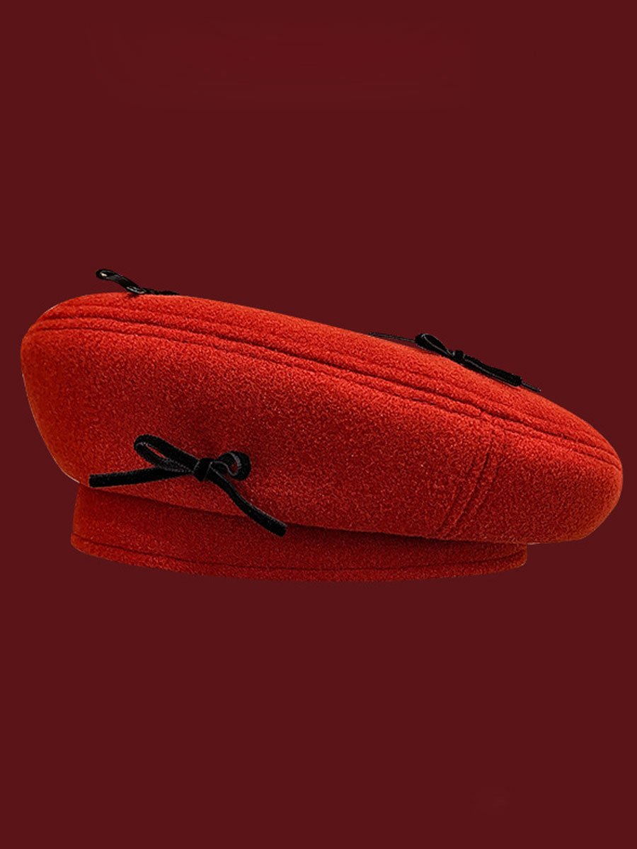 Vielseitige weihnachtliche Baskenmütze im Vintage-Stil