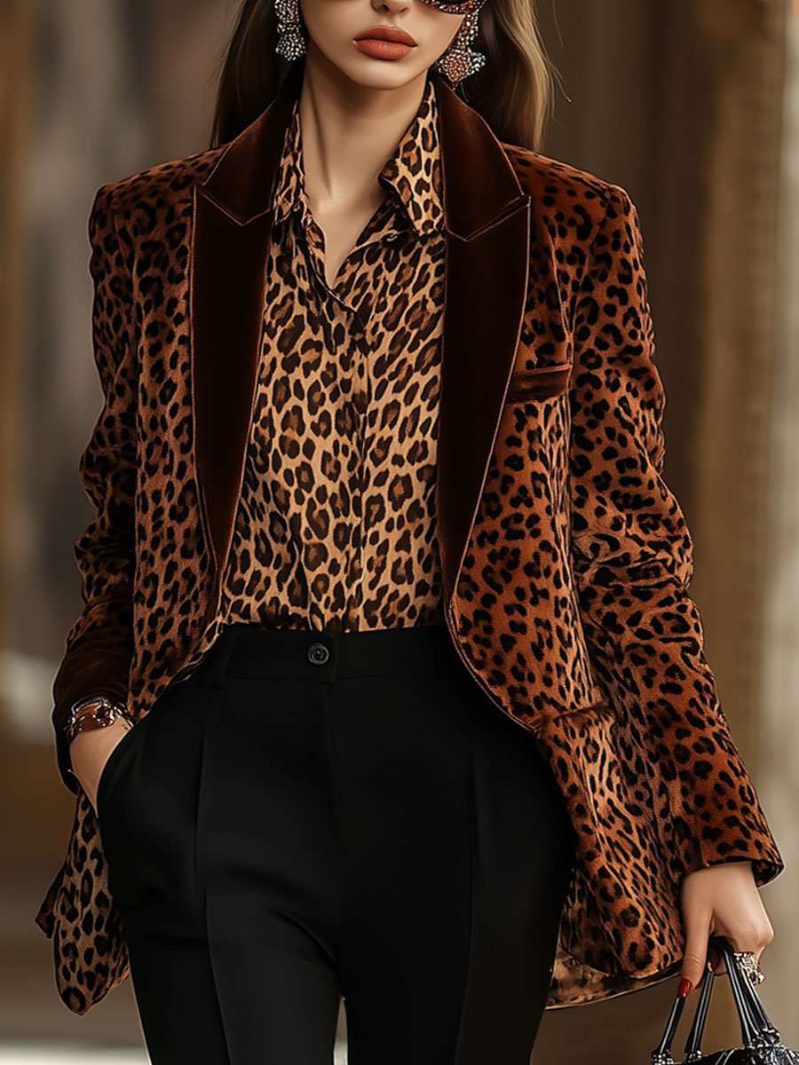 【Versand innerhalb von 24 Stunden】Lässiger, lockerer Retro-Samtblazer mit Leopardenmuster und Revers