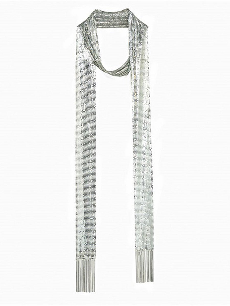 Eleganter langer Schal mit strukturierten Metallpailletten